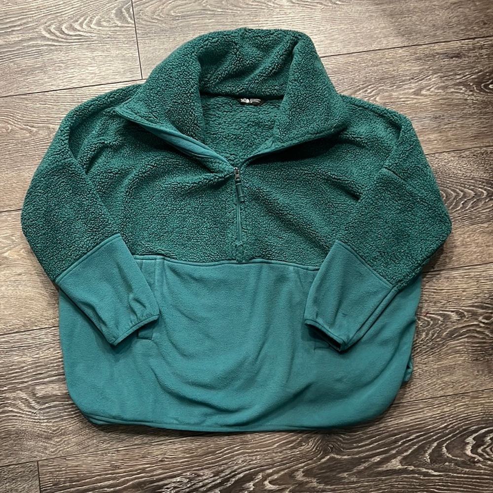 The north face oversized collar fleece 1/4 zip